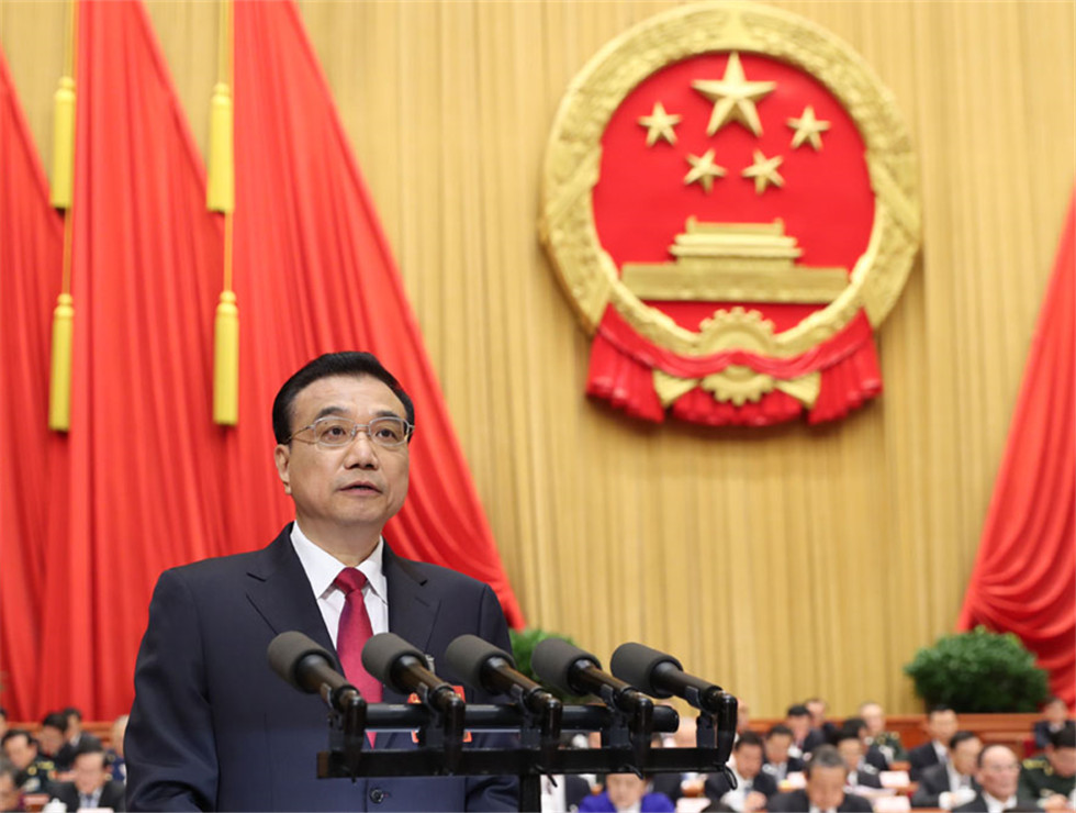十二屆全國人大五次會議開幕，李克強作政府工作報告