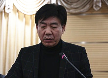 劉川鄂：迎合還是提升？在精神消費多樣化、文學創(chuàng)作邊緣化、文學批評更加邊緣化的當下，批評文體駁雜、批評問題意識薄弱、批評的有效性普遍缺失。[詳細]