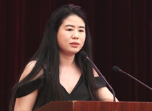 王蘇辛：感受多維的信息時代，寫出有格局的作品　　一個作家，他應該有即時性的捕捉能力，更應該有意識培養自己作品的前瞻性。[詳細]