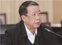 胡平：《講話》精神的發揚光大《講話》是毛澤東同志影響最深遠的著作之一，文藝界從未間斷過對其精神的學習、理解和貫徹。[詳細]