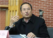 孟繁華：歷史天幕上的青春絕唱　　一部紅色歷史題材、青春熱血噴涌、心懷國家民族錦繡江山的小說，也是在藝術上迎難而上的小說。[詳細]