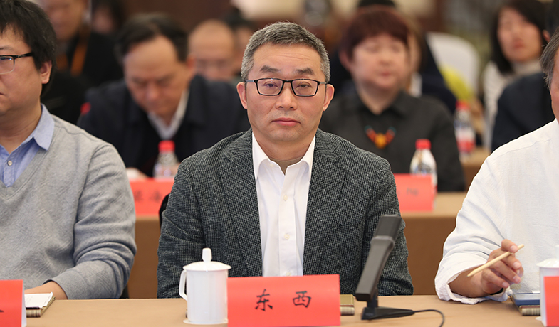 獲獎作家東西發言