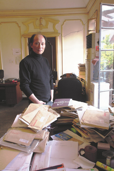 金宇澄，小說家、畫家，著有《繁花》《回望》等。2016年至今在上海、蘇州、杭州多地舉辦個(gè)人美術(shù)展 陸杰 攝