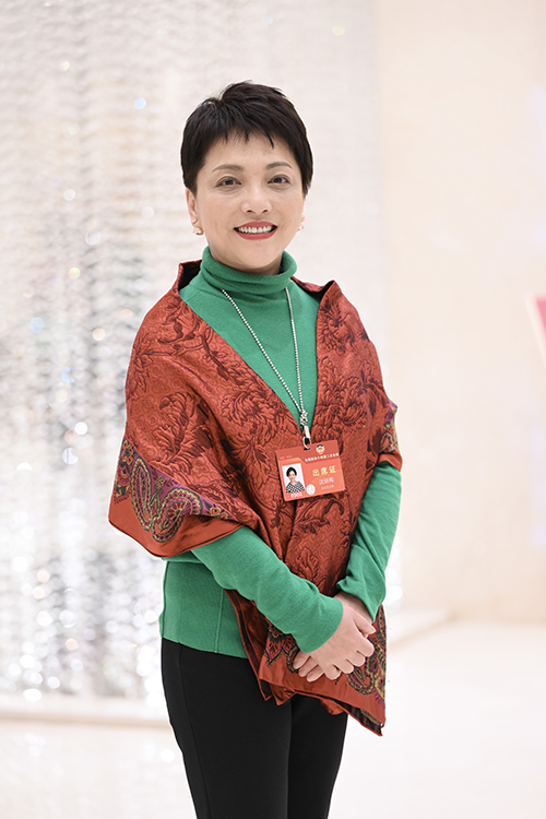 全國政協委員沈鐵梅