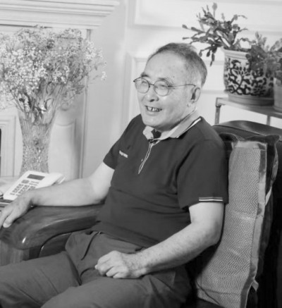  陸天明，著名作家，編劇。曾任中國電視劇編劇工作委員會會長、名譽會長。