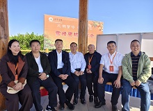 湖南洞口2024年10月25日，中國作家“深入生活·扎根人民”新時代文學實踐點簽約授牌儀式在洞口縣舉行。[詳細]