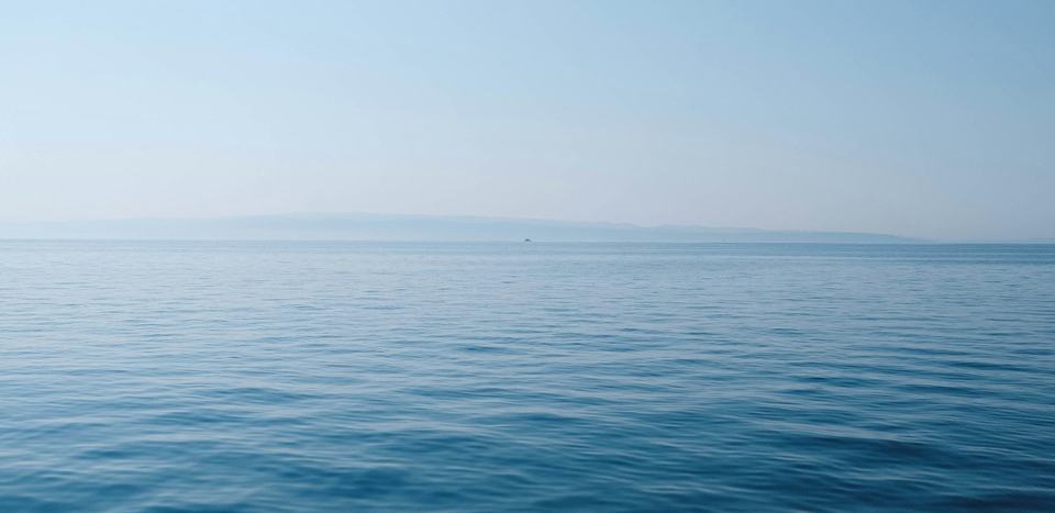 溺水一樣閱讀，抵抗一樣寫作