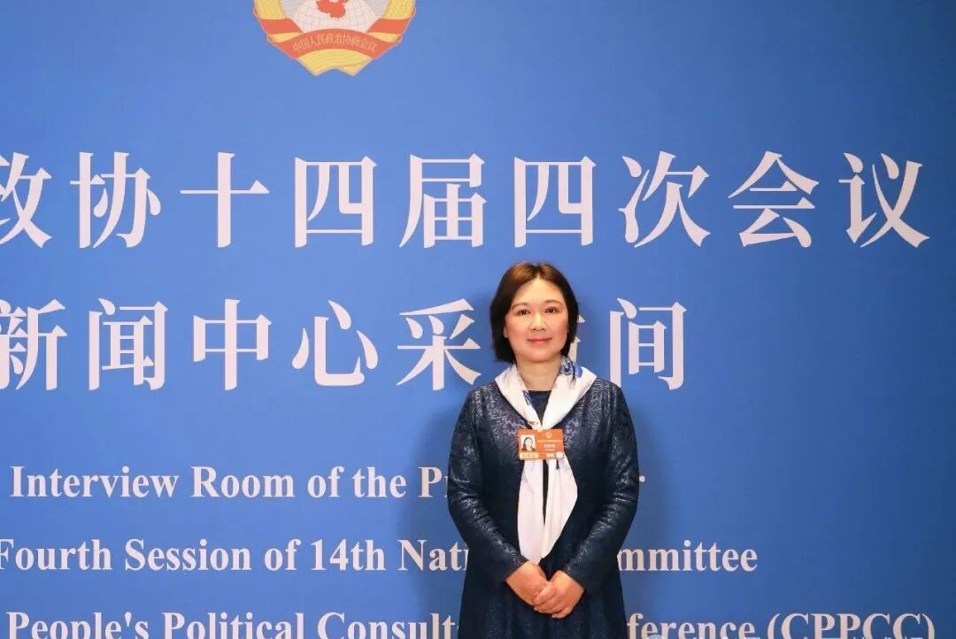 全國政協(xié)委員、中國作協(xié)網絡文學委員會委員蔣勝男